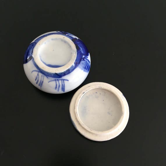Vintage,Blue And White, Round Ceramic,Trinket Box… - image 5