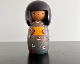 Vintage Kokeshi Doll: Handcrafted Japanese Wood Doll, 1970s
