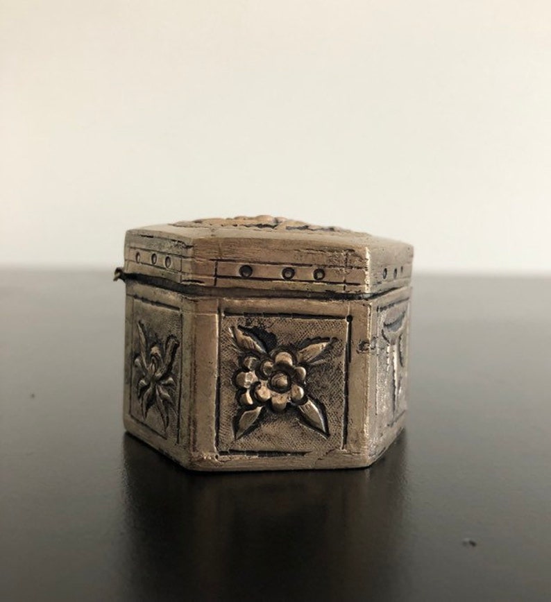 japanese ring box