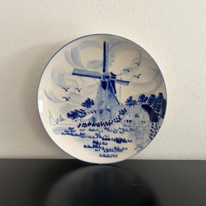 Vintage,Delft Blue Plate,Wall Plate,Blue And White,Dutch Porcelain,Windmill,Delft Plate,Home Decor,Wall Decor,Dutch Decor,Ceramic Plate