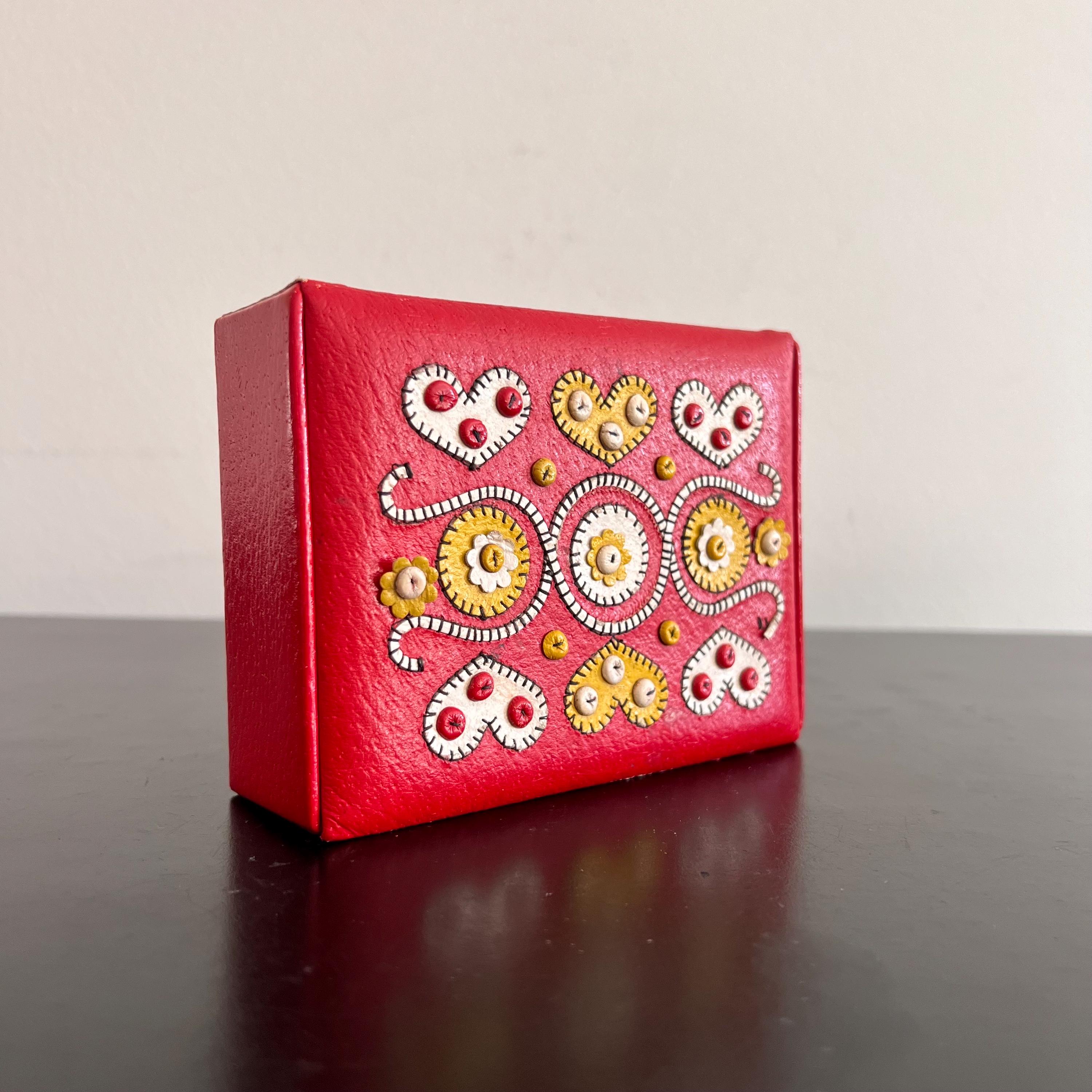 Vintage Yugoslavian Trinket Box: Red Vinyl Folk Art Decor - Etsy