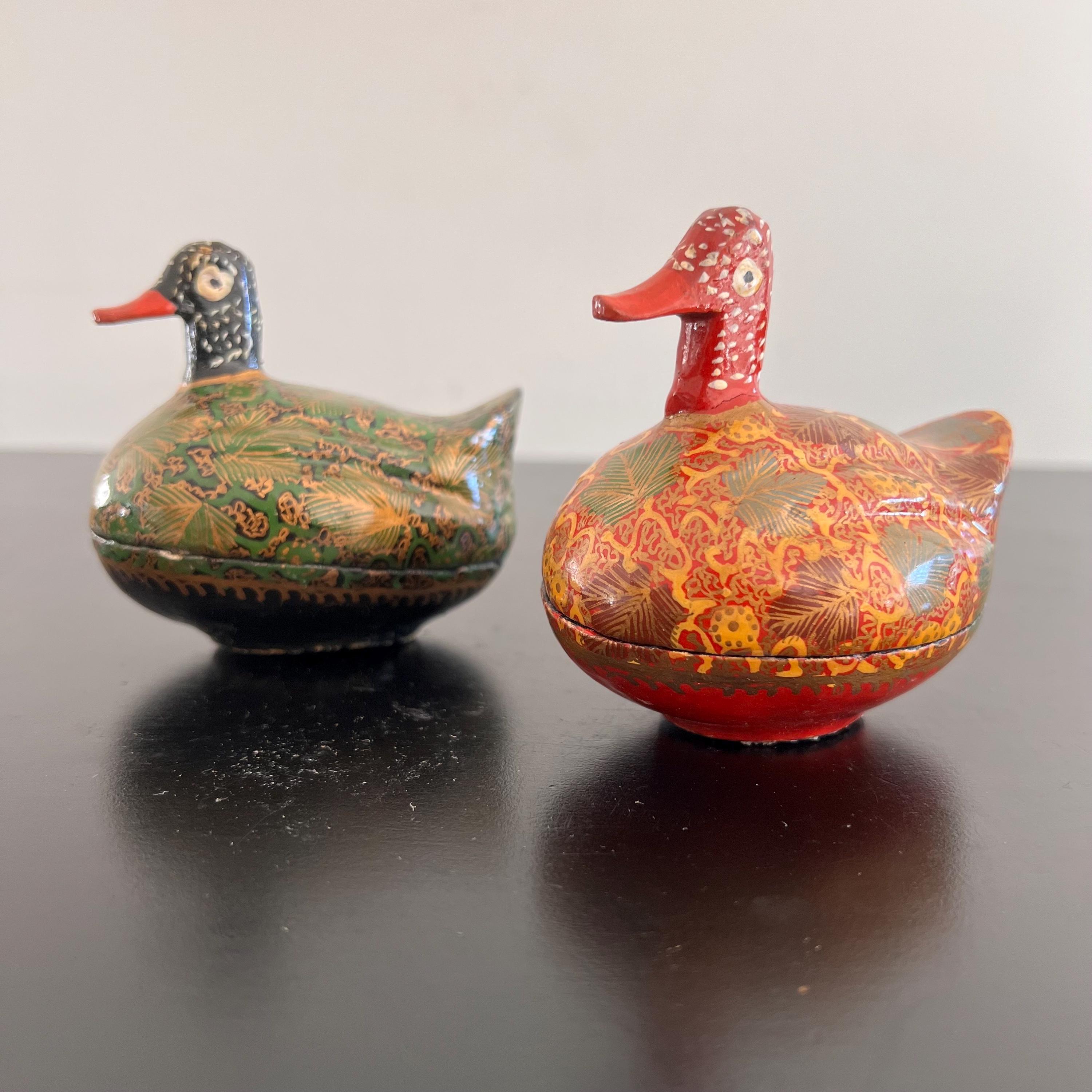 Vintage Kashmiri Paper Mache Duck Box: Hand-painted Trinket Box