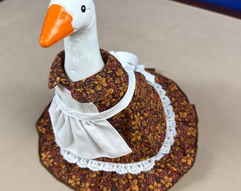 Small Autumn Goose Dress and Apron, Vintage Fall Leaves and Berries on Brown Print, Lace Trim, Country Style Goose Clothes Dress with Collar