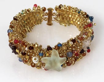 Caribbean Beach Caterpillar Bracelet – Handcrafted Gold Peyote Base with Sea Glass Starfish