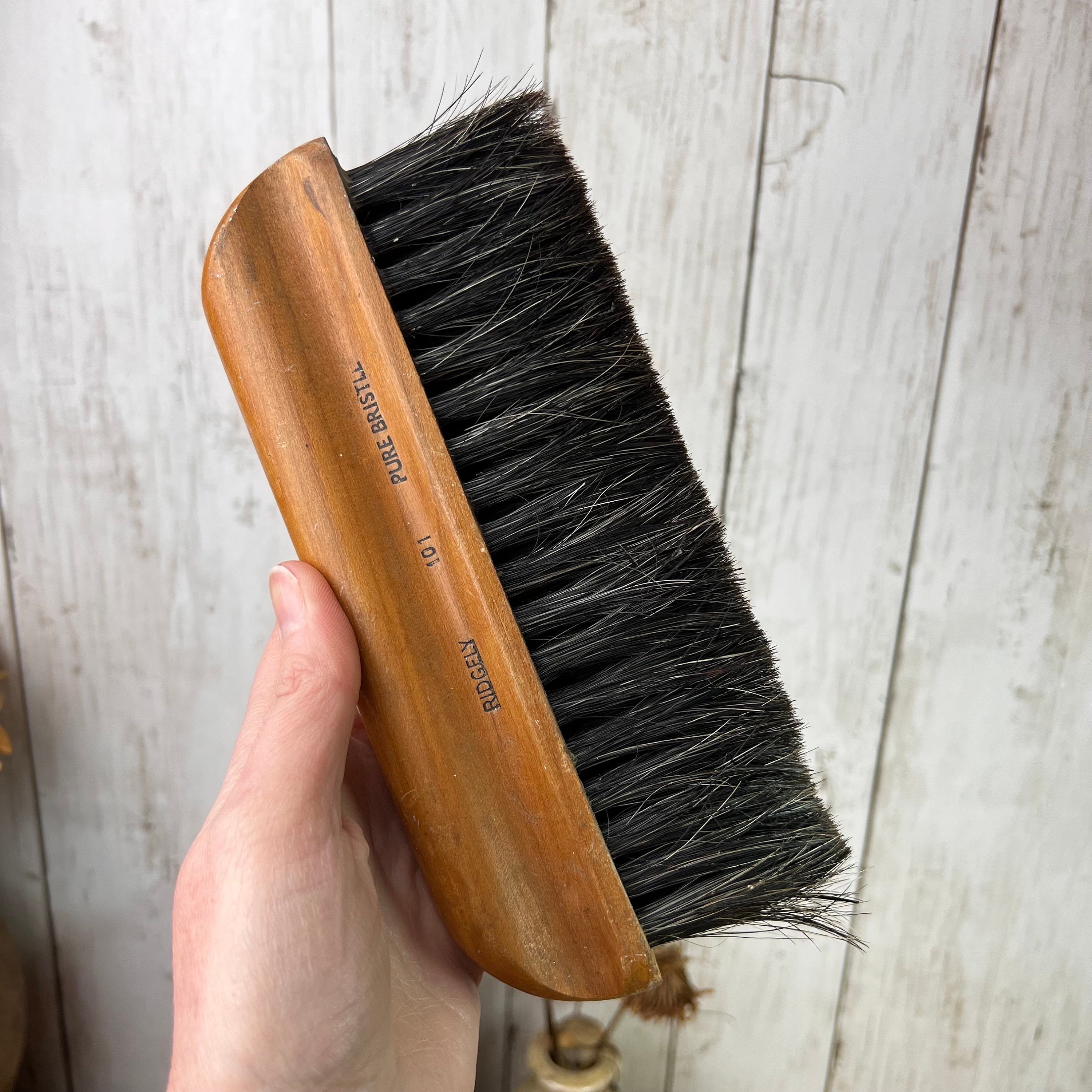 Round Shaker Style Brush Wood Handle, Horse Hair Brush Farmhouse Decor -   Hong Kong