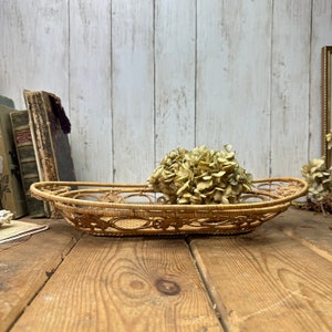 Small Mid Century Woven Boho Tiki Tray / Basket image 7
