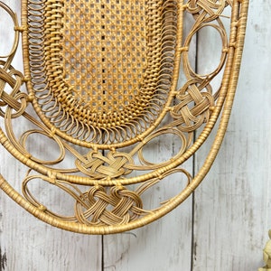 Small Mid Century Woven Boho Tiki Tray / Basket image 2