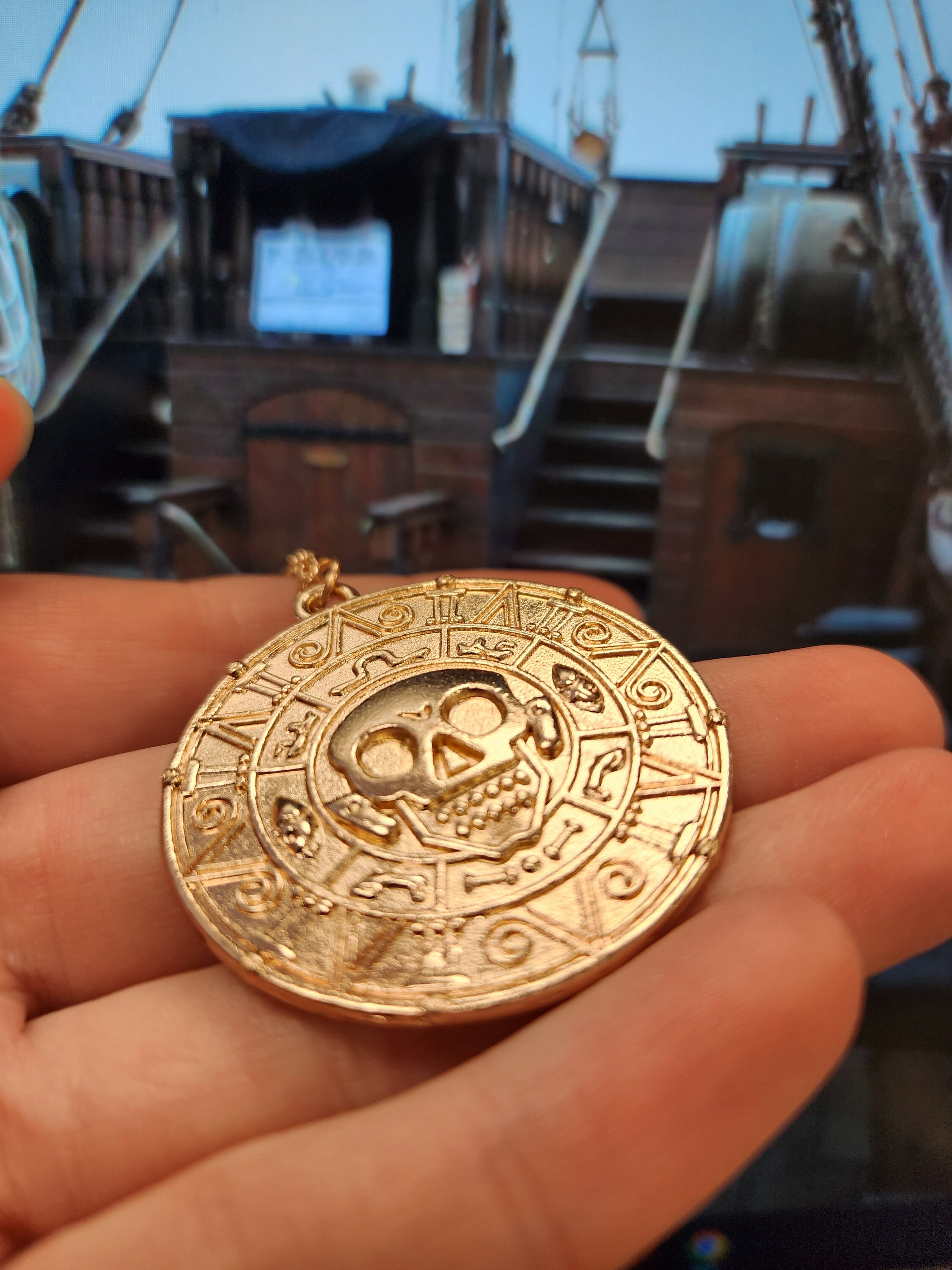 36in Metal Enamel Skull/ Pirate Medallion