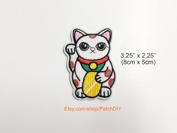Lucky Cat Embroidery Cloth Patch Ironing Sew On Cloth Badge Applique Apparels 