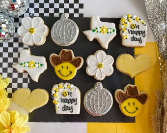 1 Dozen Texas Cowboy Smilie Face Decorated Sugar Cookies // Cowboy Smilie Face Cookies // Texan Cowboy Smilie // Cowboy Hat Cookies