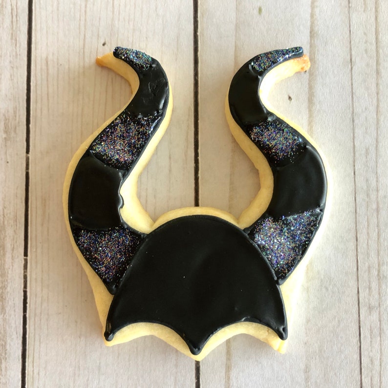 Maleficent Horn Hat Cookie Cutter/ 3D Printed Cookie Cutter/ Etsy