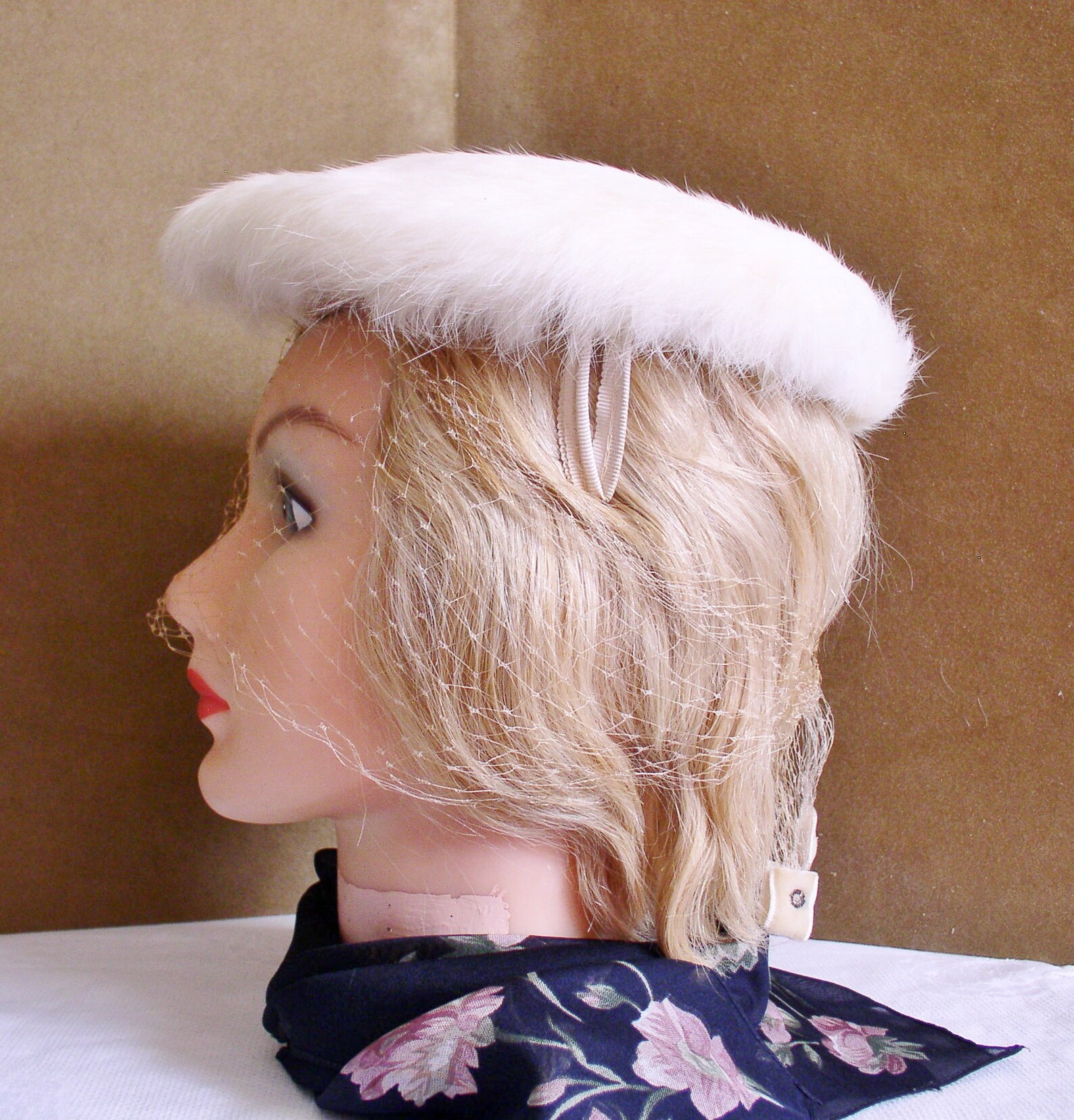 Mink Hat in White Mink..vintage Mink Fur Hat in White Mink Etsy