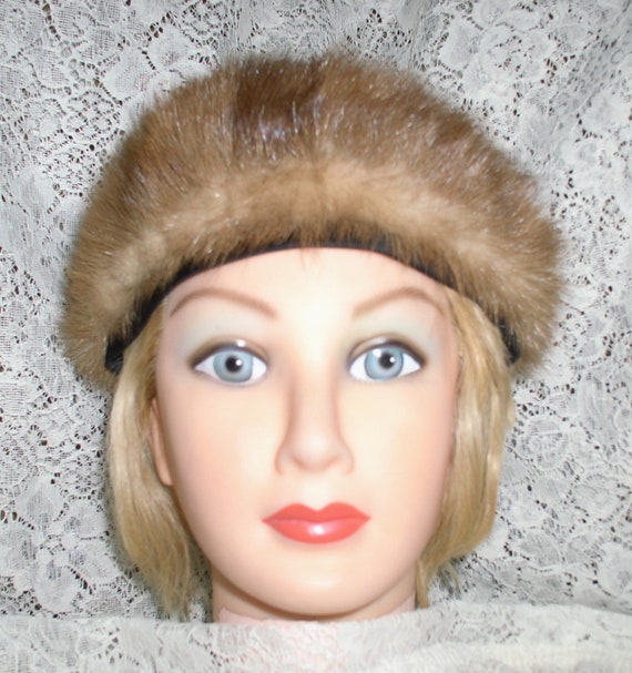 Mink Fur Hat in Autumn Haze  Mink Vintage Hat....M