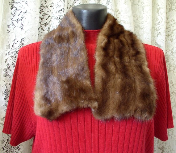 Sable Mink Collar .... Mink Collar.....Vintage Sable Mink Collar....      Real Mink Fur
