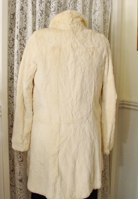 Fur Coat of Sheared White Beaver Fur Ultra Soft V… - image 3