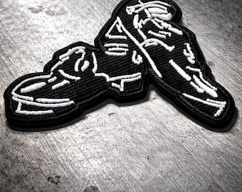 Irish Dance Hard Shoes Patch | 2.5" Iron-On Transfer