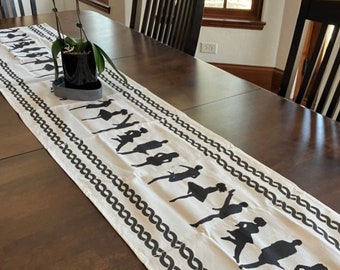 Irish Dance Gift, Irish Dancers Black & White Table Runner, Irish Table Runner, Celtic Table Runner, Irish Dance Decor, Irish Dancer Gift