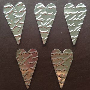 10th wedding anniversary/tin wedding/embossed tin hearts/embellishments/table decoration/scrap booking/card making/recycled coffee tin