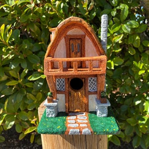 Europe II birdhouse