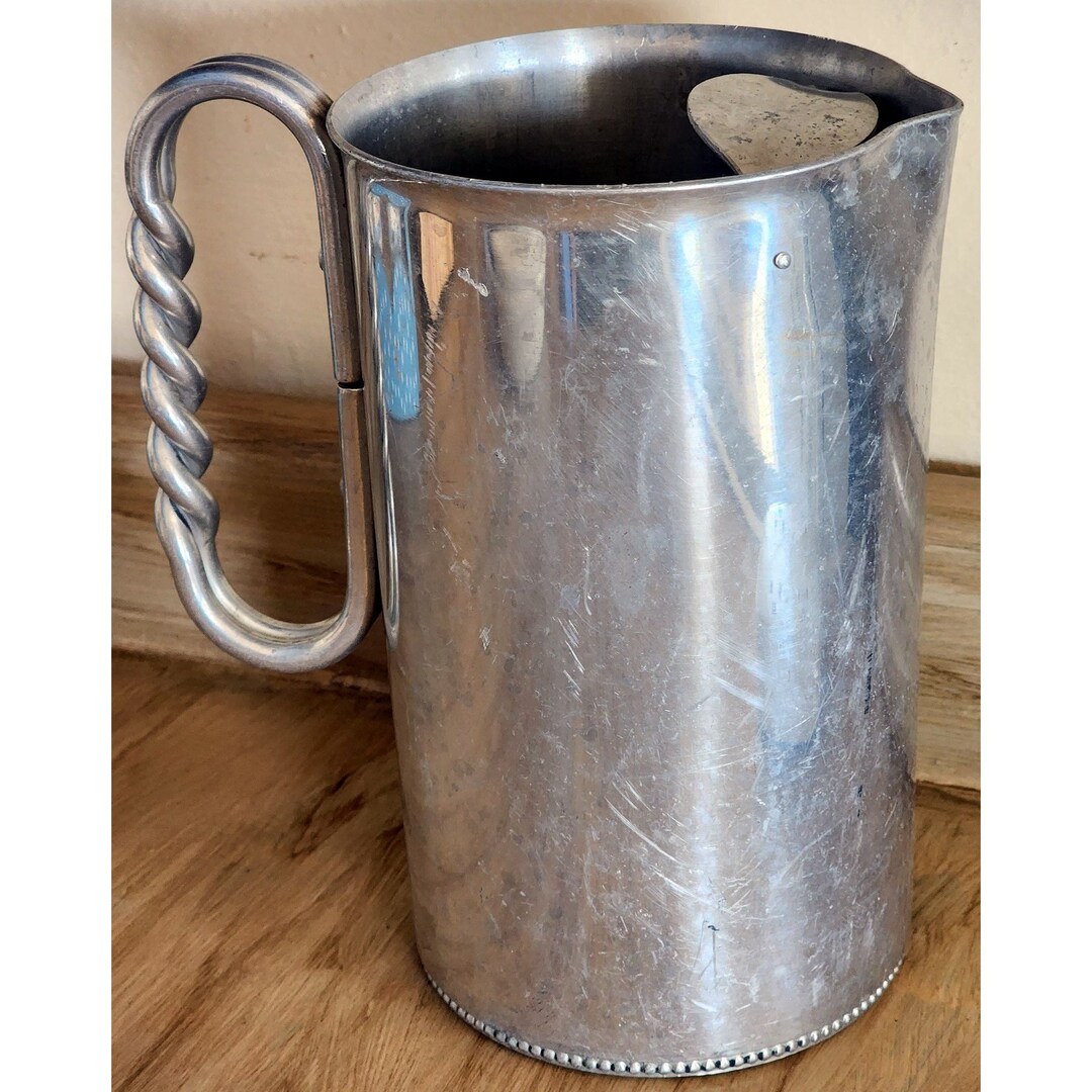 TWISTED HANDLE PITCHER main image 0