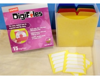 Staples Digifiles #651767 CD/DVD Storage w/ Case 4 Packs Holds 60 Brand New