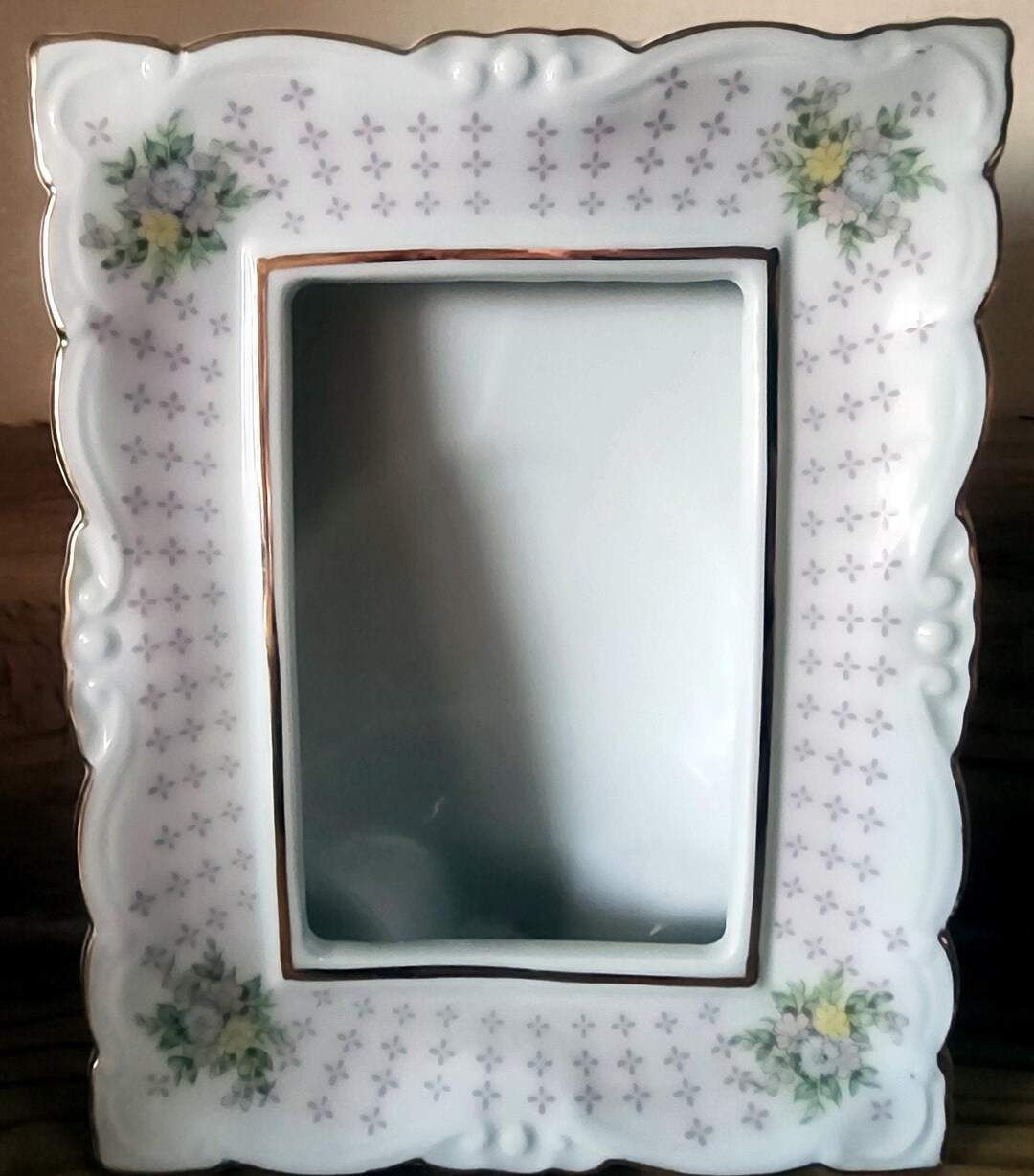 Vintage Lefton Mini Frame 5x4 Inch Floral Patten Holds 2.3 Picture Very ...
