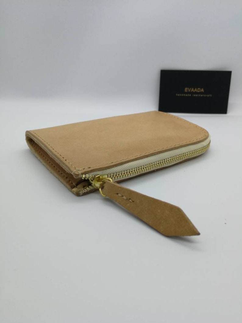 Veg tanned leather pouch 054