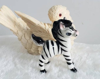 Vintage Porcelain Black and White Zebra Figurine / Home Decor/ Zebra Collectible/ Foal Zebra Statue/ Safari Animal/ Kids Room/ Hand Painted