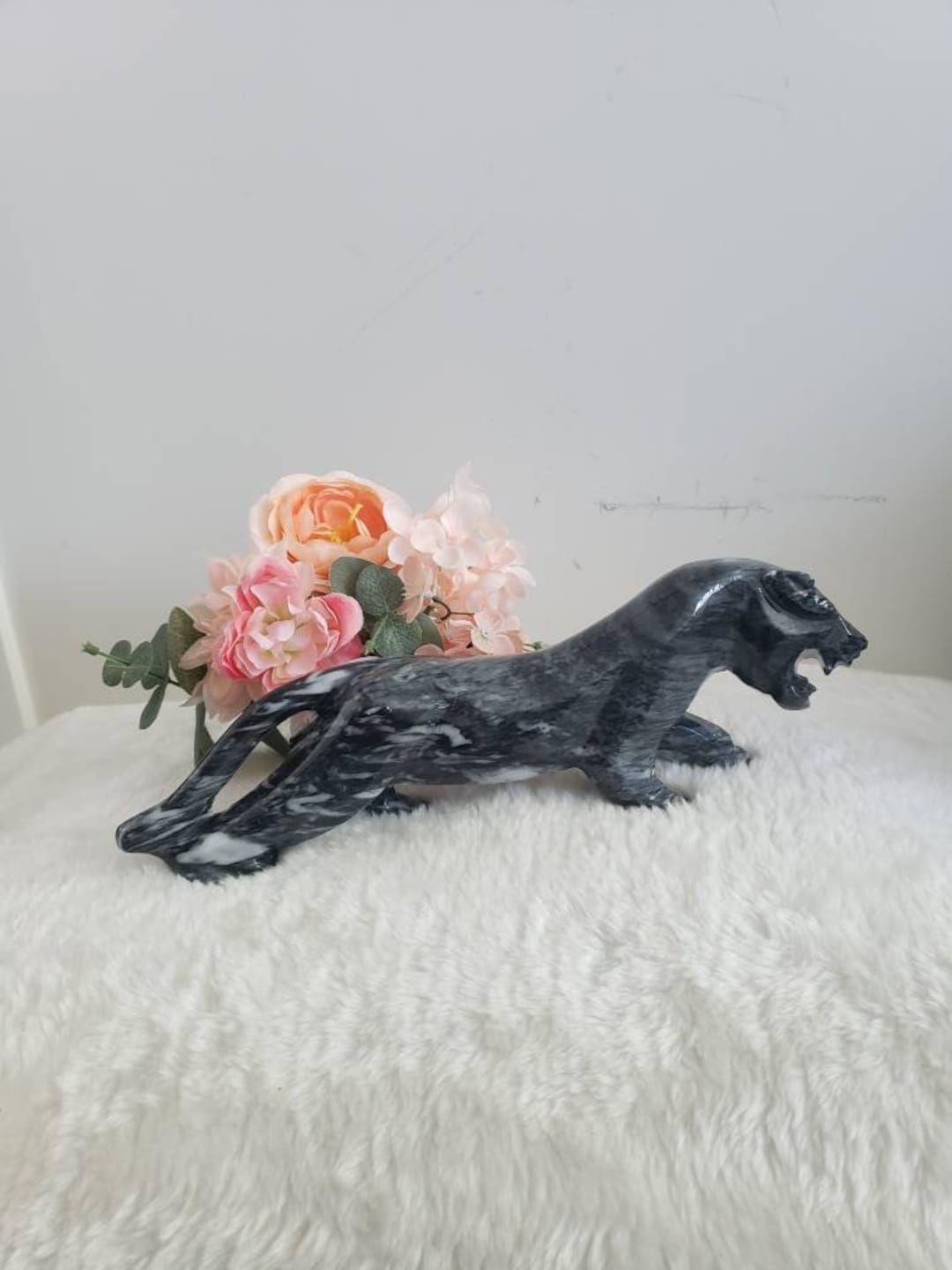 Vintage Carved Black Onyx Marble Puma Panther Jaguar Figurine/ Retro