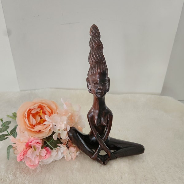 Vintage Yoga Tribal Women Wood Figurine/Sculptural African Woman Statue/African Wood Carving Nude Woman in Butterfly Pose Statue/Nude Lady