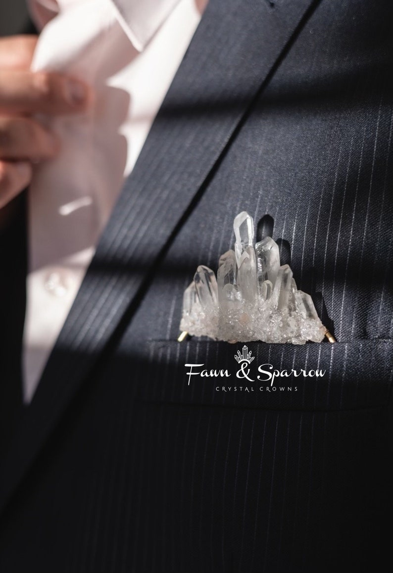 Boutonnière de poche en cristal avec grappe de quartz transparent, accessoires de mariage en cristal, revers du marié, boutonnières de mariage personnalisables image 2