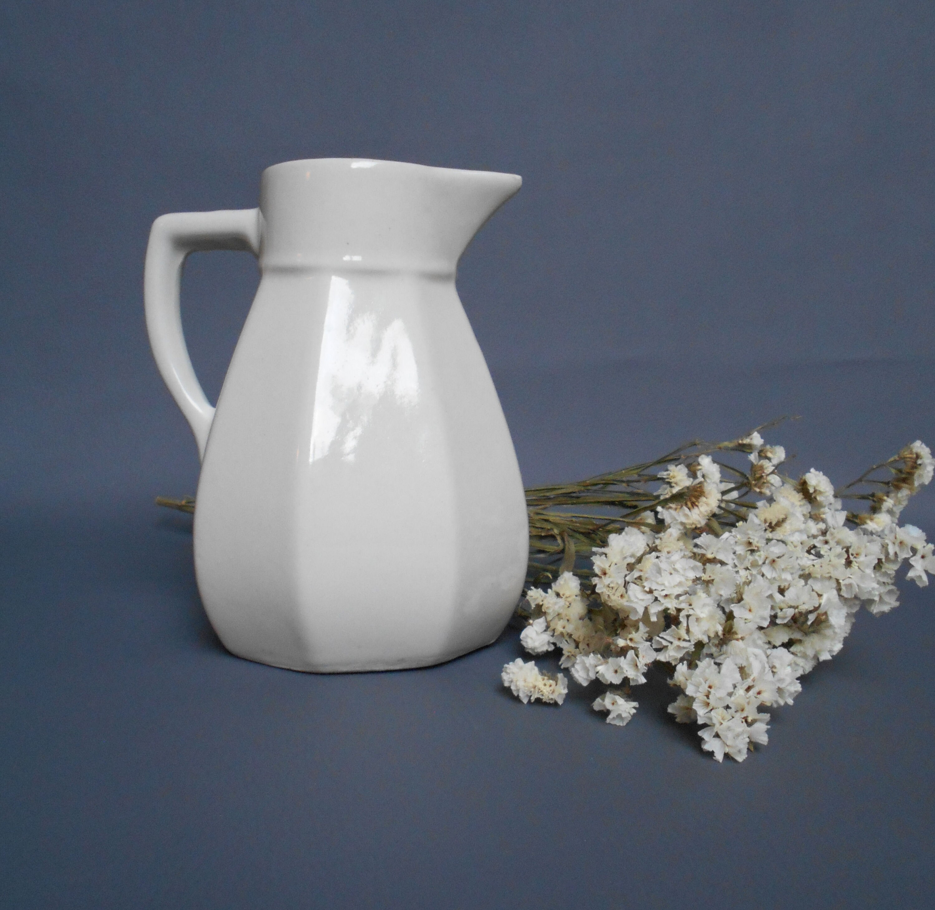 Antiker Weißer Krug aus Eisenstein / Steinzeug / Wasserkrug / | Etsy