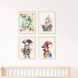 Lot de 4 affiches d'art murales pirates | Décoration nautique pour chambre d'enfants | Bateau pirate d'aventure | Carte au trésor artistique | Perroquet et capitaine à imprimer