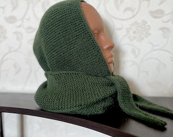 Grüner gestrickter Kapuzenschal - Alpaka-Merinowolle, handgemacht
