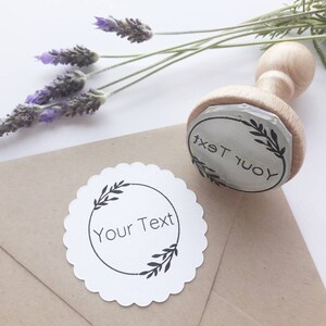 Sello de boda con monograma, iniciales y fecha de la boda, etiquetas de obsequios para hacer uno mismo, monograma personalizado, sello para guardar la fecha, sobres RSVP, corona personalizada