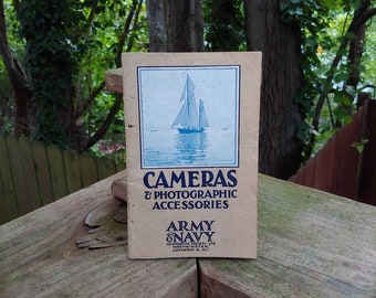 Vintage WW2 WWII US Army US Navy Cameras & Photographic Accessories Catalog Catalogue Handbook