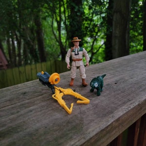 Vintage Jurassic Park Eddie Carr Figure Complete
