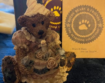 Boyds Bears & Friends Bailey’s Birthday figurine