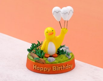 Handmade Glass Chick Figurine: Easter Decor, Miniature Animal Art