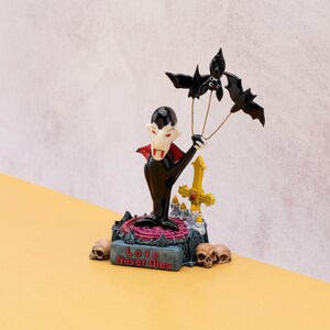Dracula figurine - Etsy 日本
