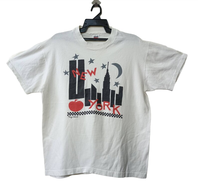 Size L Vintage 90s New York City tshirt