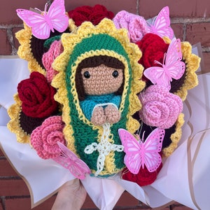Crochet Virgen de Guadalupe Bouquet