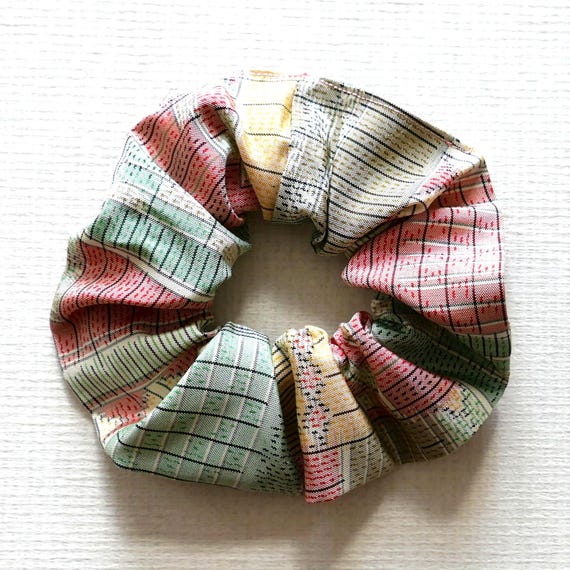 Grand chouchou soie japonaise ou scrunchie