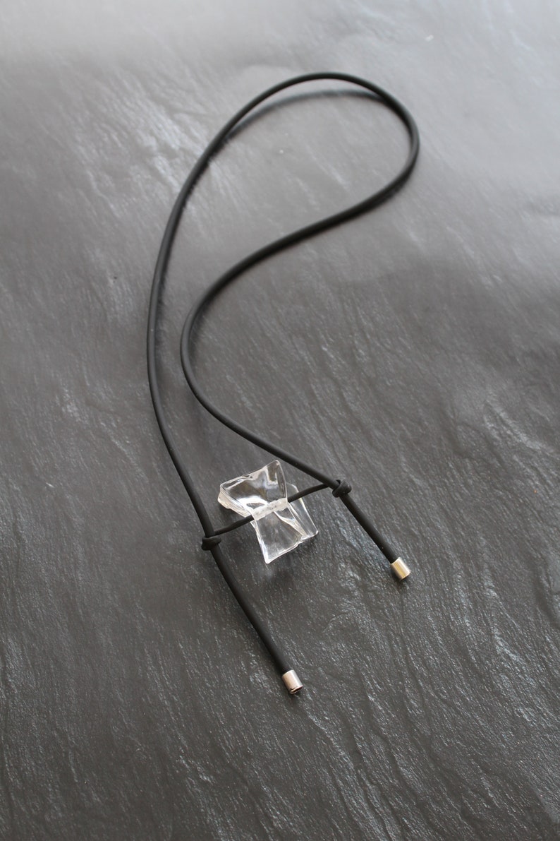 UNION NECKLACE / BLACK