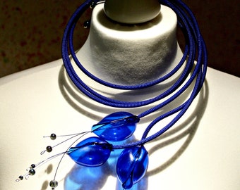 Blue clear  transparent tulip flowers  jewelry , lucite blue tulip necklace