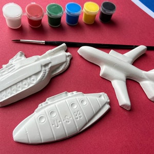 Malen Sie Ihre eigenen militärischen Gastgeschenke - U-Boot, Militärpanzer, Jet