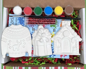 Bastelset für Erwachsene - Malen Sie Ihren eigenen hässlichen Feiertagspullover, Lebkuchenhaus und Geschenkmagneten - Geschenke unter 15