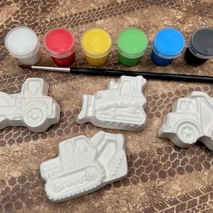 DIY Truck Art Party Favors - Construction Birthday Party