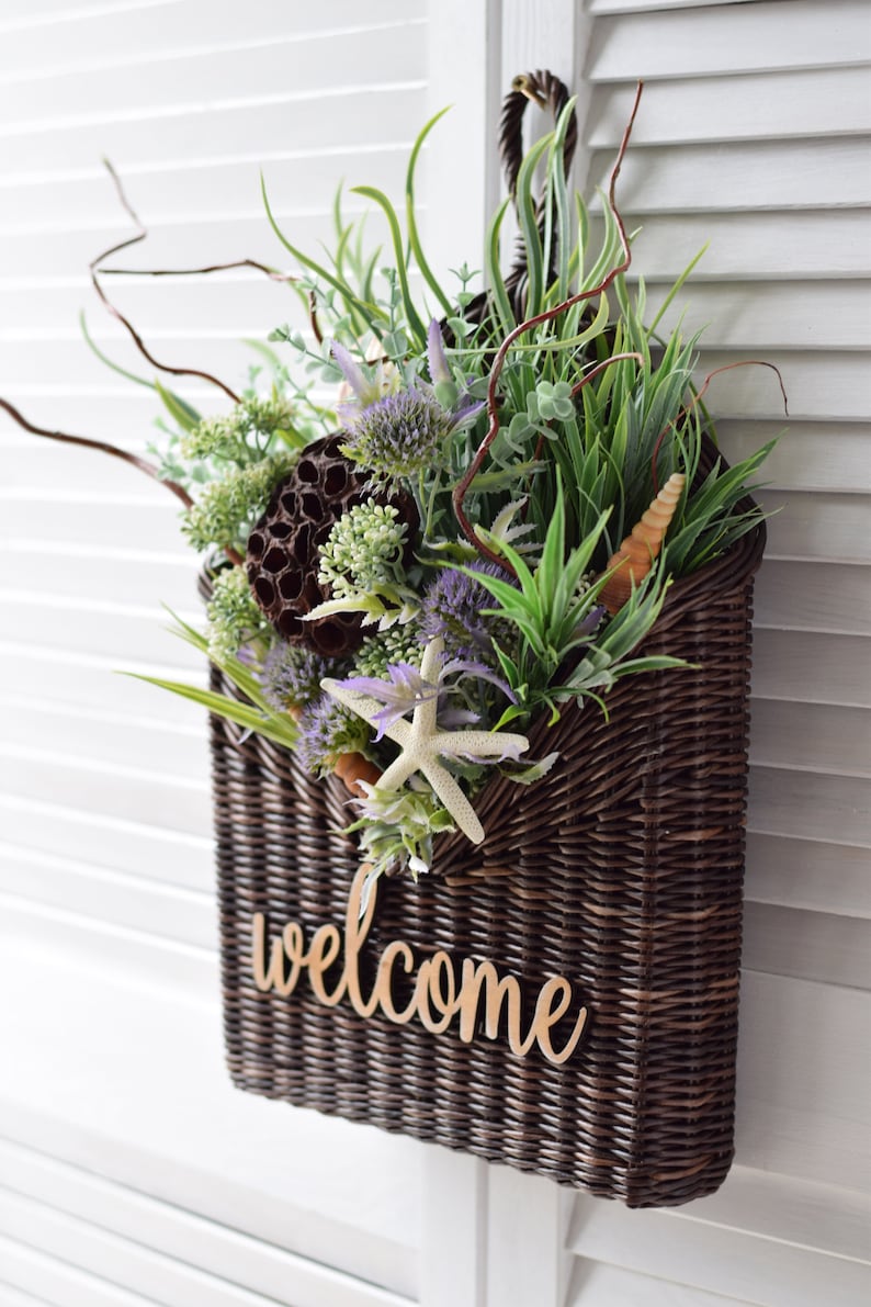 Door basket in beach stile Seaside wicker wall basket Beach Etsy