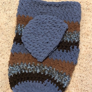 Baby boy bunting bag with matching hat. baby cocoon, baby boy gift